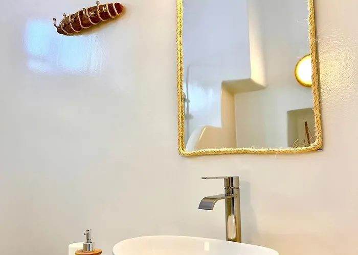 Daire Alkisti Next To The Windmills Of Mykonos *